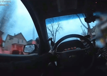 Racine, Wisconsin or Racing Wisconsin You Decide. V0909-024