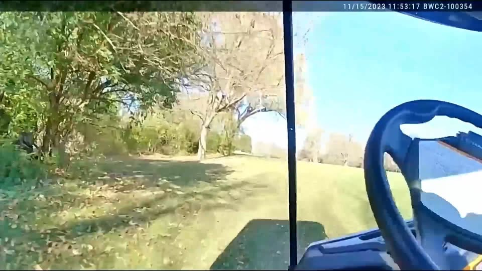 Police vs. Porta Potty V0909-045