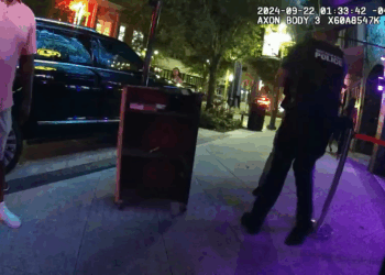 Here Why You Don Punch Cop V2808 047