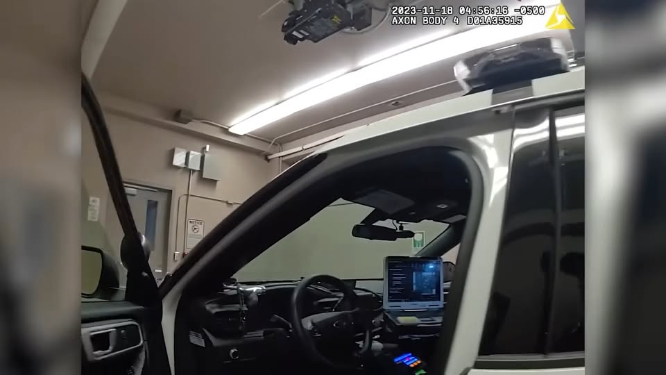 Entitled Pair Spark Chaos Outside Police V1609 027