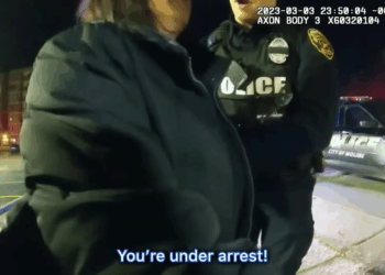 How Traffic Stop Turned Physical Fast V1609 013