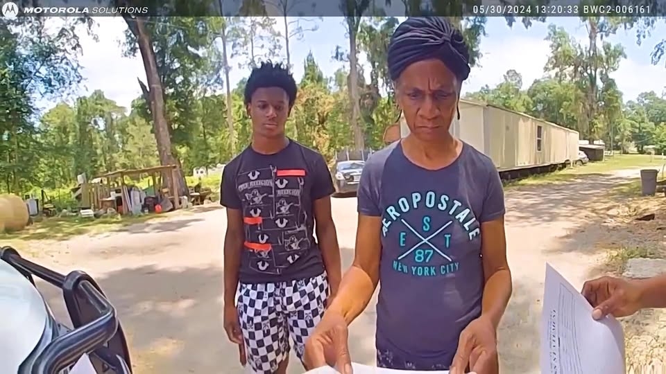 70yo Woman Takes on Police V2709 015