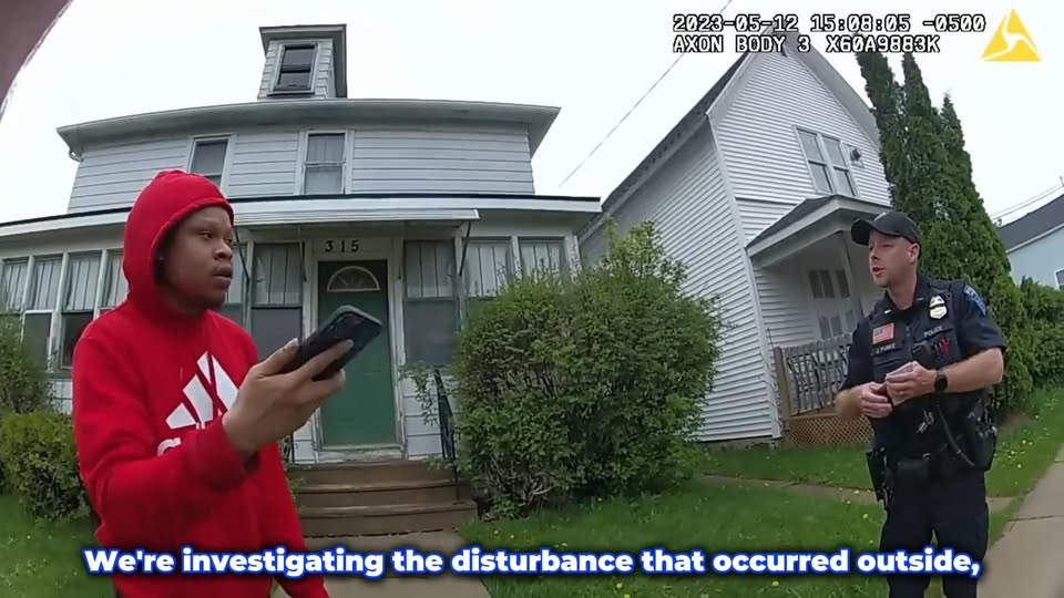 Moment He Realized Police Found Him V2709 044