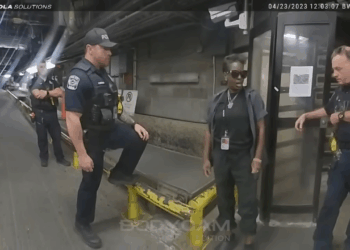 Racist Airport Employee Fired Over Outrageous V2808 014