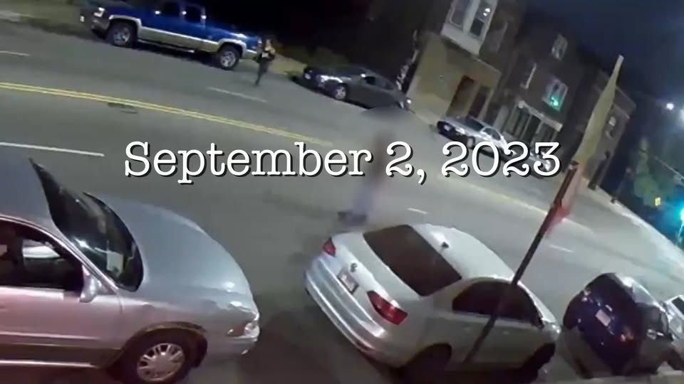 Gun Woman At Large in V0409 002