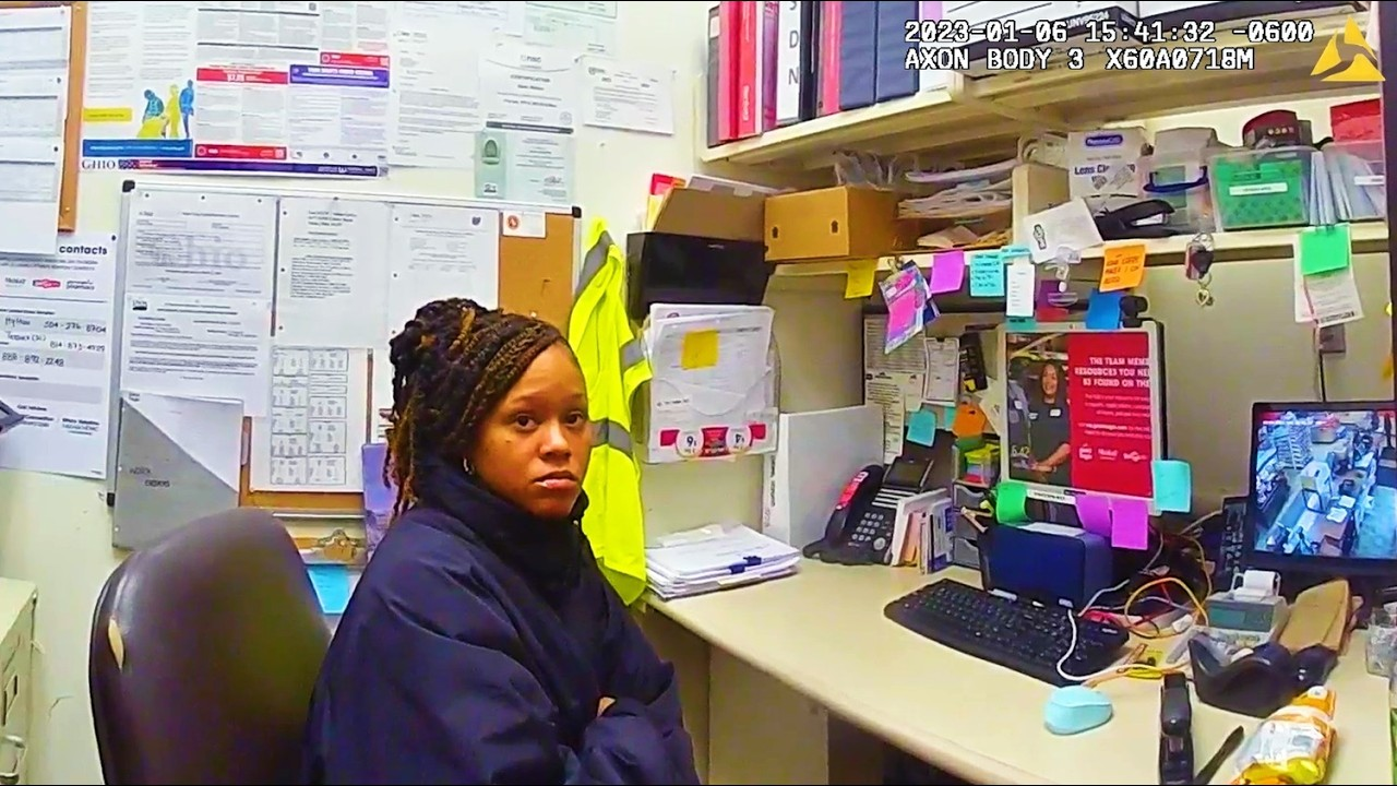 Chaos Erupts After Woman Gets Fired V2010 063