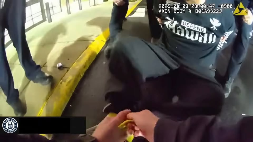 Tough Guy Bullies Officer… Then MORE Show Up! V1110-075