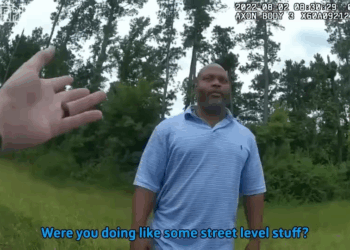 When Cop Accidentally Records Something V2111 029 Farmhouse