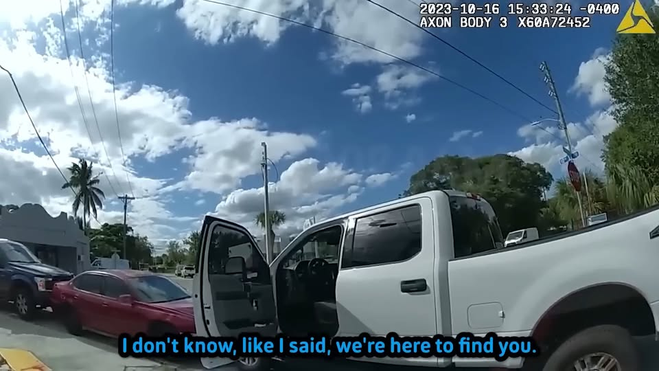 When Cops Realize They ve Encountered V2111 003 Luxury