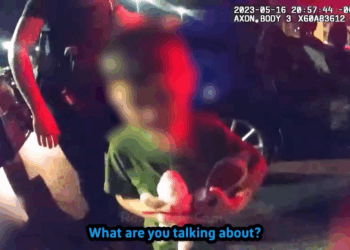 When Cops Rescue Kids Evil V2111 034 Farmhouse