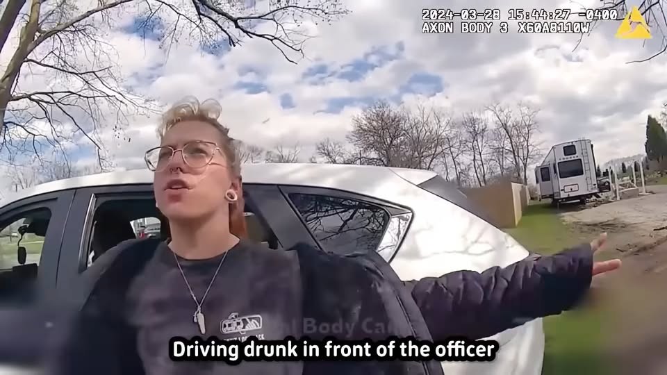 When Cops Save Men Abusive Women V2111 025 Farmhouse