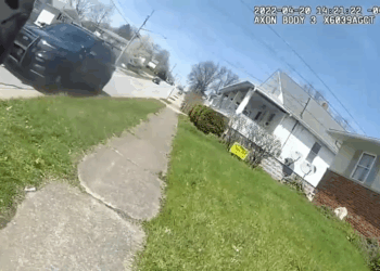 When Teen Bullies Realize They re Going to Jail V2910 011