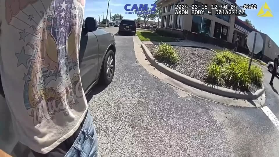 Cop Catches Woman Hiding in DIRTIEST Place V1311 060 SUV