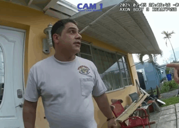 Man Calls Police Over Strippers Who Refuse to Leave His House V1311 001 SUV