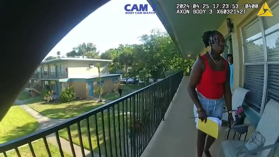 When an Evicted Tenant Refuses to Leave V1311 023 Hyundai