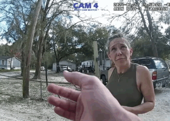 Woman Thinks She Can Hide Her Fugitive V1311 021 Redefining Luxury