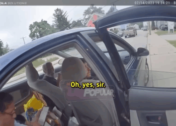 Cop Discovers What No One Was V2111 012 Farmhouse