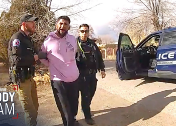 Bodycam: New Mexico Cops Chase the Wrong Guy