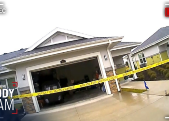 Cops Find Florida Couple Stabbed in Quiet Neighborhood