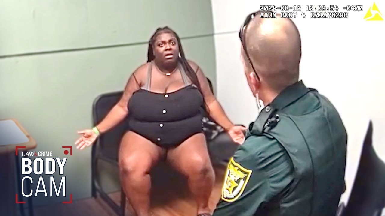Ohio Woman Faces Off with Florida Cops at Walmart