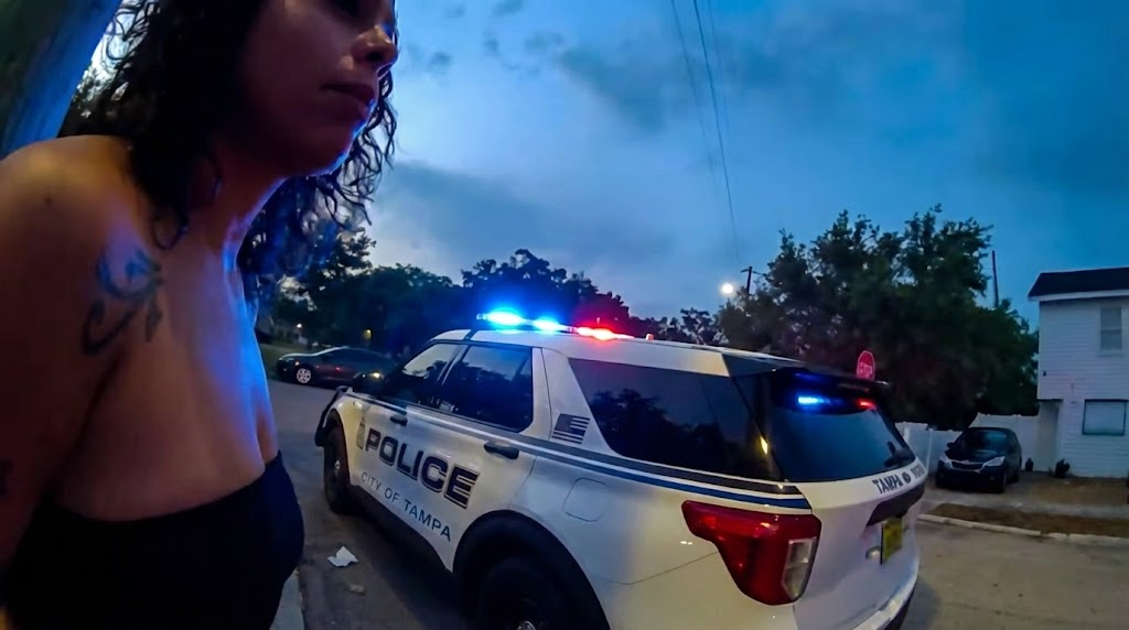 Cops Find Teen Strangled After She Called 911 on Her Mom