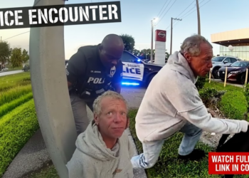 Walmart’s Lunch Napper Tries to Run — HUGE FAIL