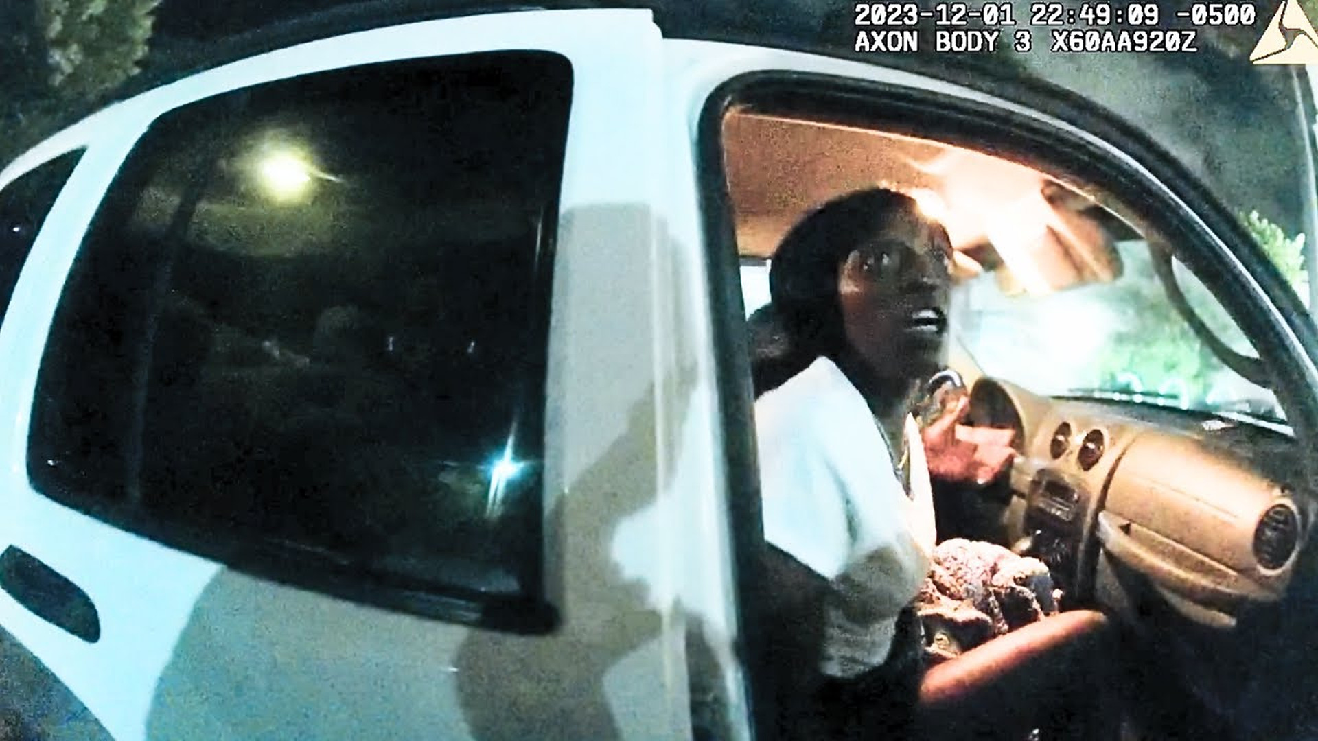 Narcissist Drives GF to Police Station After Fight