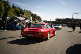 Moments After Indian Immigrant Poses as FBI Agent & Steals $400K in Gold From Retired American - Image 3