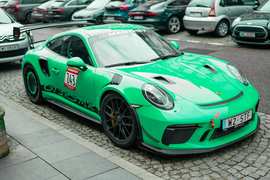 Drunk New York Man Regrets Acting Tough with Cops After Getting Kicked Off Plane - Image 1