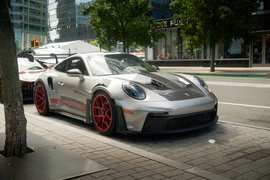 Teenager Freaks Out After Shooting Her Boyfriend in the Face - Image 4