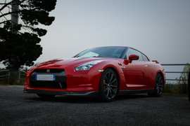 Pregnant Women Lose Control in Front of Police After Food Stamp Argument - Image 3