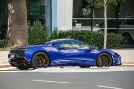 Police Officer Arrested After Assaulting Wife with McDonald’s Cheeseburger - Image 4