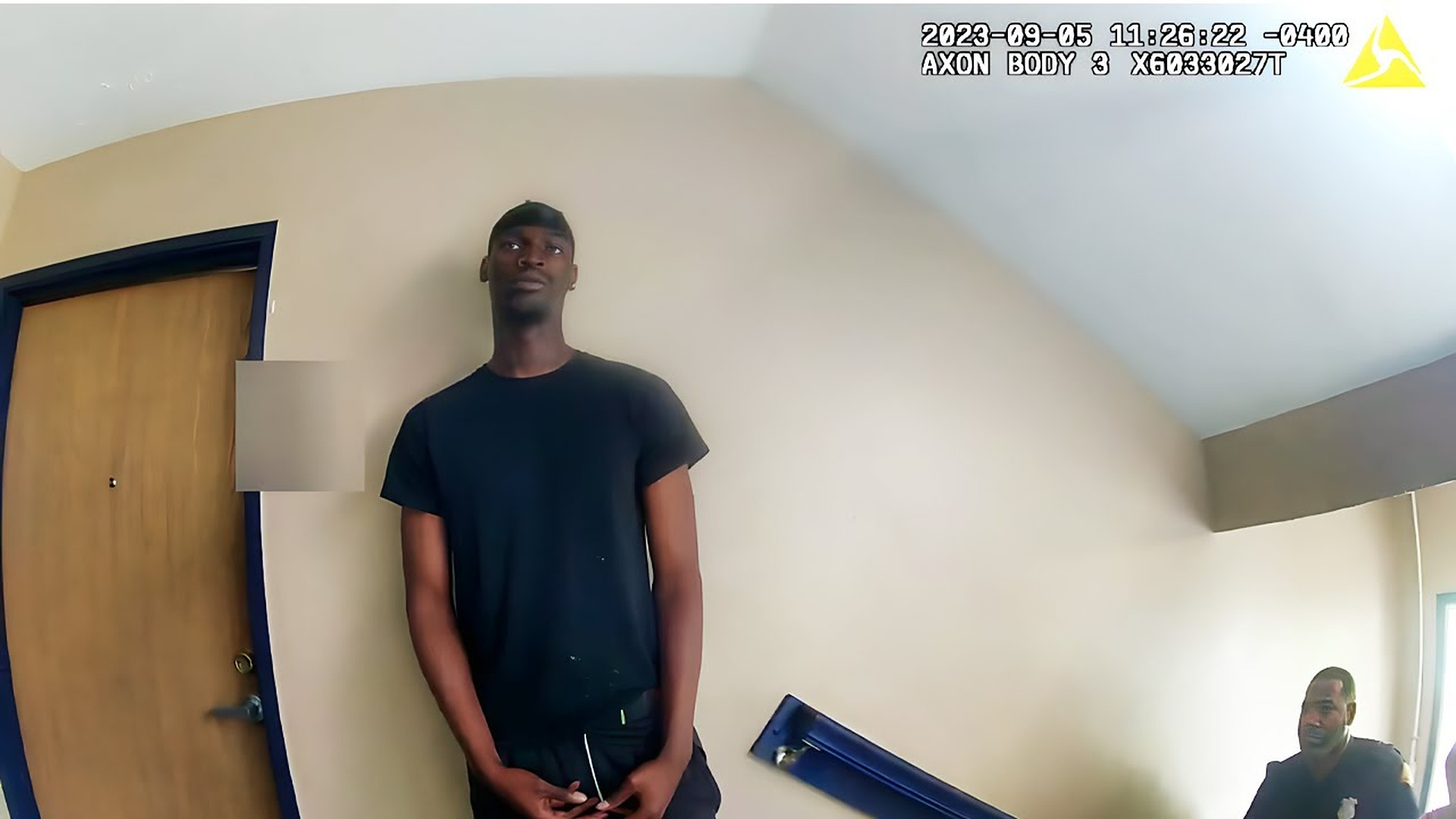 The Moment a Stalker Got Busted Watching His Victim’s Every Move - Image 1