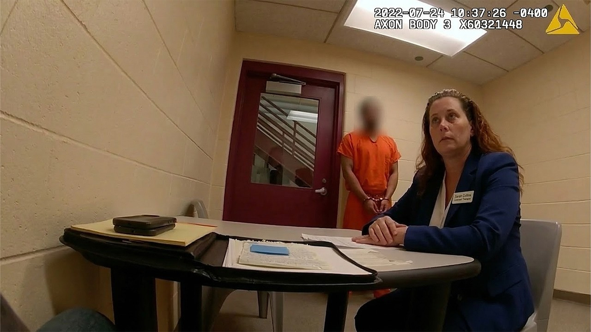 Married Jail Therapist Caught Having Secret Meetings With an Inmate - Image 1